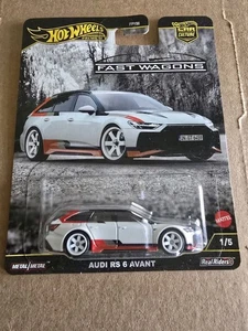 Hot Wheels Premium Fast Wagons Audi RS 6 Avant 1/5 w/Protector - Picture 1 of 3