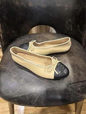 Chanel Bailarina Piel de Cordero Cuero Ballet Mujer Planos Talla 5 - Beige/Negro Foto 1 de 4