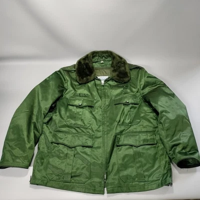 VTG Tufnyl Blauer Green Lined Full Zip USA Security Coat Jacket Mens Size 44S - Image 1 of 4
