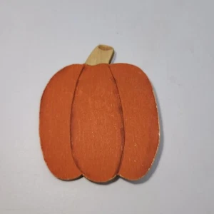 Brooch Pumpkin Wood Orange Pin - Picture 1 of 5