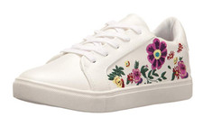 betsey johnson tennis shoes