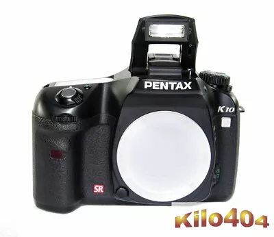 Pentax K10D ✯ DSLR ✯ 20844 Klicks / Shots ✯ 10,3 MP ✯ WR ✯ SDM✯ Bildstabilisator - Bild 1 von 4