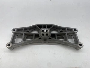 15-23 DODGE CHARGER TRANSMISSION GEARBOX CARRIER BRACE BAR MOUNT BRACKET OEM - Bild 1 von 8