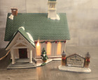 Celebrate Heartland Valley porcelaine maison éclairée église village de Noël