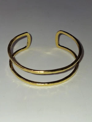 Браслет-манжета Gorjana золотистый регулируемый размер. Удобный от 6,25 до 7,25 дюйма - Изображение 1 из 4