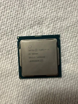 Intel Core i9-9900K Coffee Lake 8 núcleos, 16 hilos, 3,6 GHz, LGA1151 Foto 1 de 2