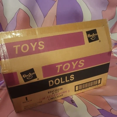 Hasbro Deadstock Muñeca Lorifina Accesorio para el Cabello LOTE 84 PIEZAS Barbie BJD 1/4 Muñecas Juguete Foto 1 de 4