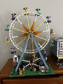 LEGO CREATOR: Ferris Wheel (10247) (fully built)