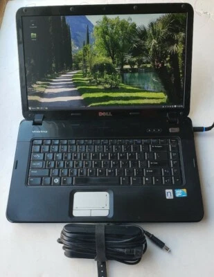 Dell Vostro 1015 Intel Core 2 Duo 2.20Ghz 2GB RAM 80GB WEBCAM WIFI WIN 7  - Image 1 of 4