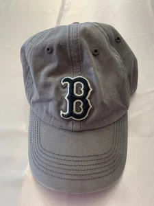Boston Red Sox Hat Cap Strap Back Mens Medium MLB Baseball Socks Red Sox - Picture 1 of 6