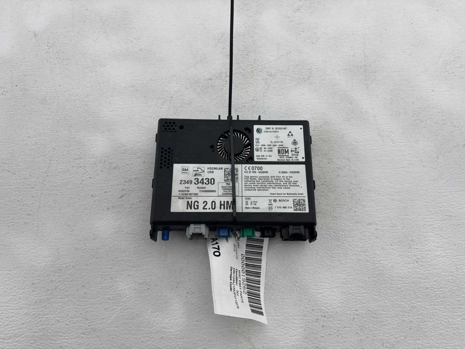 Módulo de control GPS interfaz humana Cadillac ATS HMI 2015-2016 OEM 23493430 Foto 1 de 4