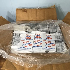 260x 1992-93 Fleer Tony's Pizza 2-card packs - look for Jordan - Bild 1 von 5