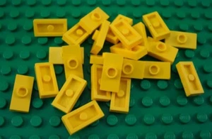 LEGO Lot of 25 Yellow 1x2 Plates with 1 Stud - Picture 1 of 1