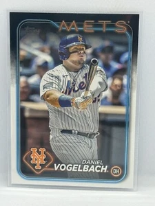 Daniel Vogelbach 2024 Topps Serie 1 Baseball Nr. 345 - Bild 1 von 2