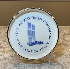 Vintage Ceramic Ashtray Twin Towers World Trade Center In The Port Of New York - Picture 1 of 6