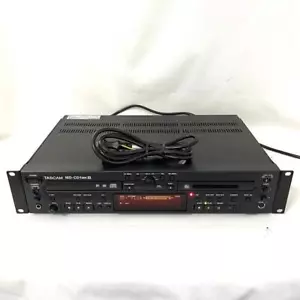 TASCAM Commercial MD/CD deck MD-CD1MKIII Good condition Playable With cable - Picture 1 of 9