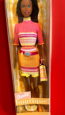Barbie Boutique Christie ~ Groovy, Trendy, Chic ~ Mod Look ~ Nuevo En Caja 🌸🌼🌻 Foto 1 de 4