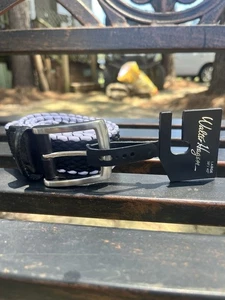Walter Hagan Golf Belt Mens Large 38-40" Stretch Basketweave Black White Buckle - Picture 1 of 3