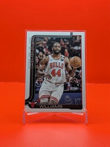 Baloncesto Topps Patrick Williams #38 2025 - Imagen 1 de 2