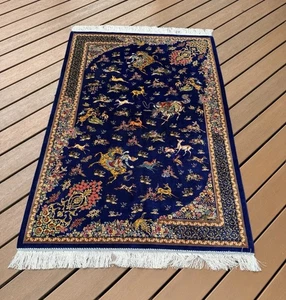 High Quality Silk Rug Wall Hanging Pictorial Persiann’ Silk Rug Carpet 3x5 Ft - Picture 1 of 10