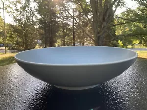 Crate & Barrel Kathleen Wills Linden Patt Coupe Pasta Soup Serving Bowl 9 5/8” - Picture 1 of 3
