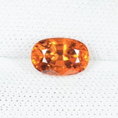 1.21 ct SUPERB LUSTROUS FANTA ORANGE NATURAL SPESSARTITE GARNET See Vdo OK - Image 1 of 2