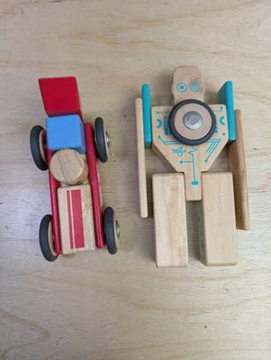 Lote de 2 juegos de bloques de madera magnéticos Tegu Daredevil & Tegu Magbot  Foto 1 de 4
