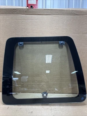 92-14 福特 Econoline Van 后右门弹出窗 E150 E250 E350 通风玻璃 — 第 1/4 张图片