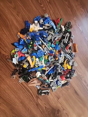 LEGO BIONICLE / Hero Factory lote a granel 2,6 lb piezas y piezas aleatorias Foto 1 de 4
