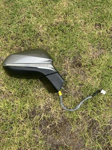 2018-2021 Lexus NX300 Passenger Right Side Mirror - Beige OEM - Picture 1 of 13
