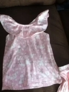 Two Little Girls Outfits Size 5T - Picture 1 of 6