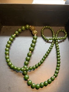 Very Rare Vintage  green marble Bakelite beads. - Picture 1 of 7
