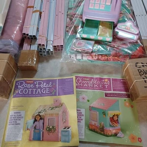Vintage Playskool Rosenblüten Cottage & Kirschblütenmarkt-Sets NOB Dream Town - Bild 1 von 12