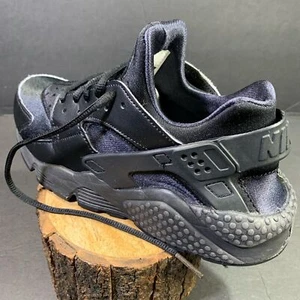 Nike Womens Air Huarache Sneakers Triple Black Shoe Size 6.5 - Picture 1 of 7
