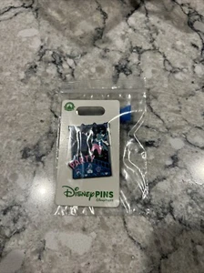 2023 Disney Parks Haunted Mansion Pickwick Ghost It’s Time To Party OE Pin.   E - Picture 1 of 3