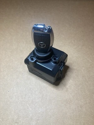 Módulo interruptor de encendido de arranque con llave Mercedes W221 S550 2007-2013 2215450308 Foto 1 de 4