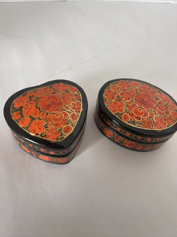 Kashmiri Trinket Boxes Lacquered Floral Paper Mache Heart Oval Set Of 2 India - Image 1 of 4