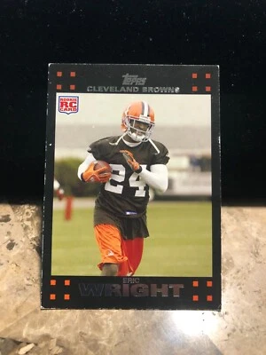 2007 Topps NFL Football Trading Card "Pick Your Card" - Image 1 of 4