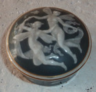 boite style art nouveau en porcelaine décorée de fées signée Marcel Chaufriasse