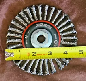 NORTON CO. 66252842299 BlueFire Pipeline Twist Knot Wire Arbor Wheel Brush - Picture 1 of 3