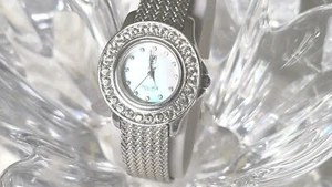 VICTORIA WIECK BEVERLY HILLS MOTHER OF PEARL DIAL WOMEN'S WATCH (M32) - Picture 1 of 10