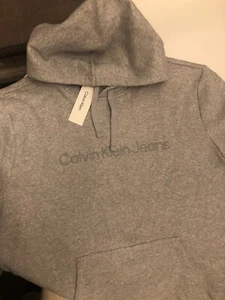 NWT Calvin Klein Men's Relaxed Fit Logo French Terry Hoodie Pullover Sweatshirt - Picture 1 of 4