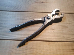 Vintage Elliot Lucas 8" Elect Gas Fitter Pliers Old Mechanics Tools Engineering - Picture 1 of 4