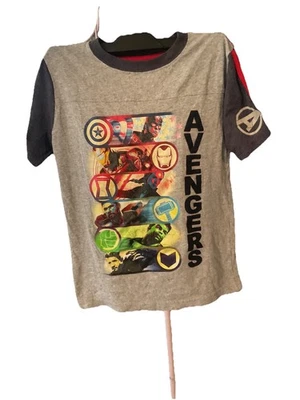 Camiseta infantil Marvel Avengers manga corta talla 7 Foto 1 de 4