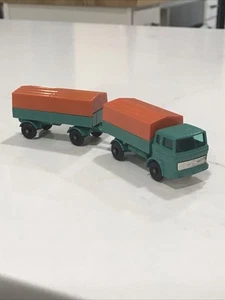 VINTAGE LESNEY FIAMMIFERI SERIE 1-75 n.1 e 2 MERCEDES CAMION E RIMORCHIO - Foto 1 di 11