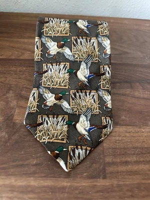 Corbata de cuello de pato Field & Stream 100 % seda pesca ropa de negocios para hombre hecha en EE. UU. Foto 1 de 4