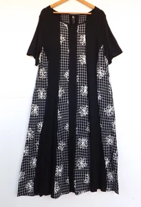 New Taking Shape Dress 18 Womens TS Check Stripe Floral Pockets Black White - Picture 1 of 10