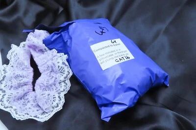 Blanco y Lila 2 1/2" Capas Reunidas Volantes 100% Poliéster Encaje 6 yardas Foto 1 de 3