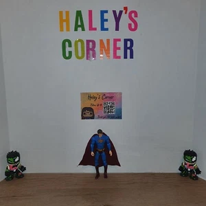 Superman Returns Action Figure - 2006 DC Comics 5" Tall Figure  - Picture 1 of 4