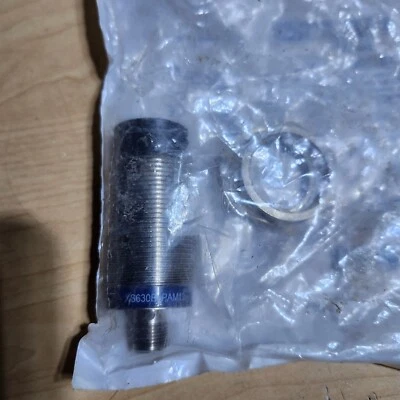 TELEMECANIQUE XS630B4PAM12 PROXIMITY SENSOR 12-48 VDC - Image 1 of 4